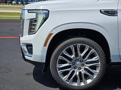 2026 GMC Yukon — detail view