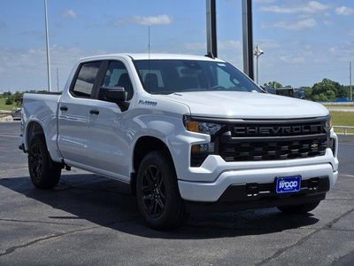 2026 Chevrolet Silverado 1500 — side profile view