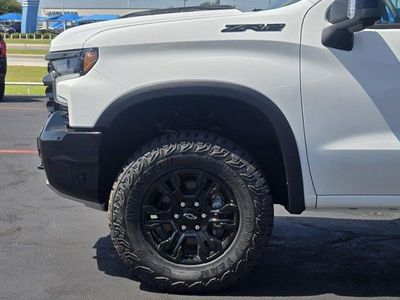 2026 Chevrolet Silverado 1500 — detail view