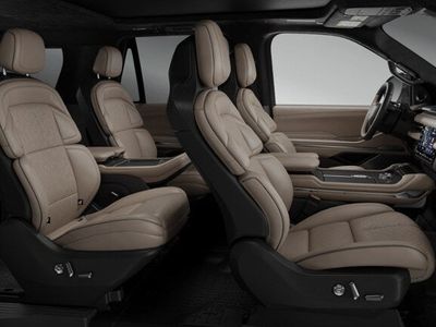 2026 Lincoln Navigator L — detail view