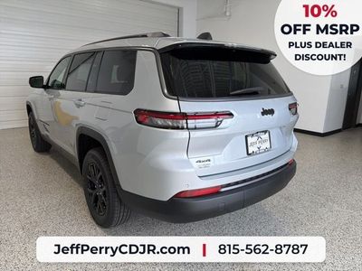 2026 Jeep Grand Cherokee — detail view
