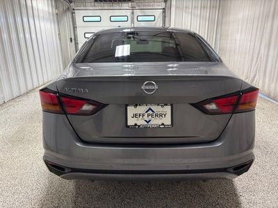 2024 Nissan Altima — detail view