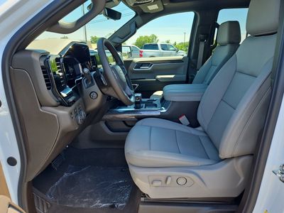 2026 Chevrolet Silverado 1500 — detail view