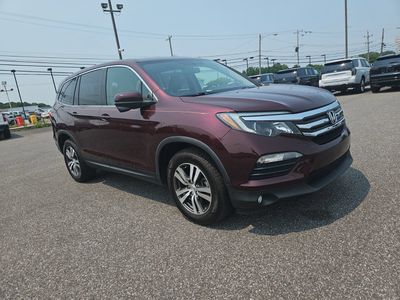 2016 Honda Pilot — rear three-quarter view
