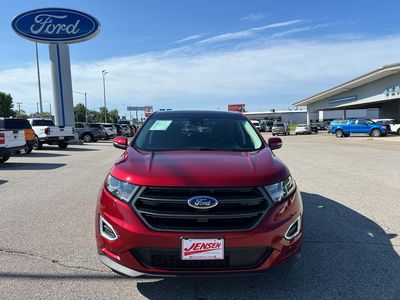 2017 Ford Edge — side profile view