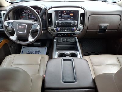 2015 GMC Sierra 1500 — detail view