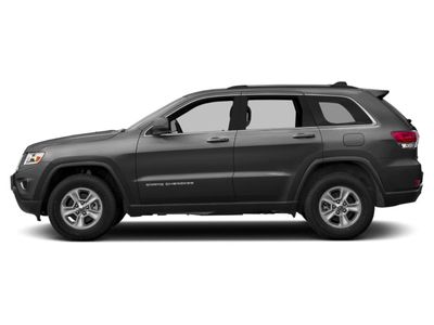 2015 Jeep Grand Cherokee — side profile view