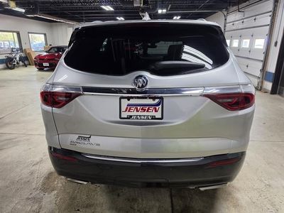 2022 Buick Enclave — detail view