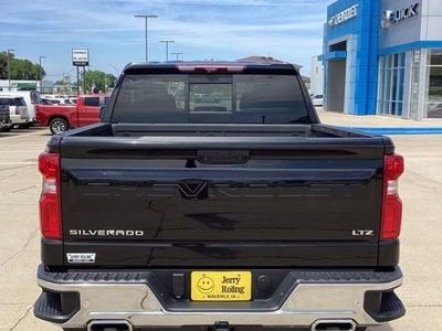 2023 Chevrolet Silverado 1500 — interior view