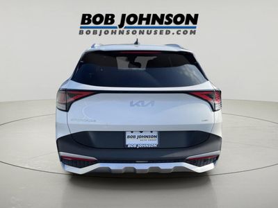 2023 Kia Sportage Hybrid — interior view