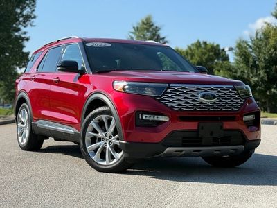 2022 Ford Explorer — side profile view