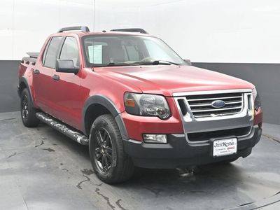 2007 Ford Explorer Sport Trac — side profile view