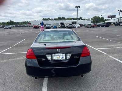 2007 Honda Accord Sdn — interior view