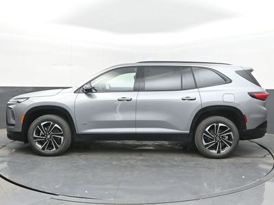 2026 Buick Enclave — detail view