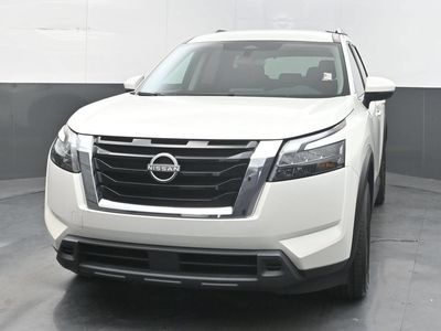 2024 Nissan Pathfinder — rear three-quarter view