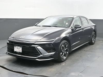 2025 Hyundai Sonata — rear three-quarter view