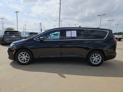 2024 Chrysler Pacifica — interior view
