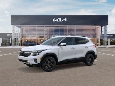 2026 Kia Seltos — rear three-quarter view