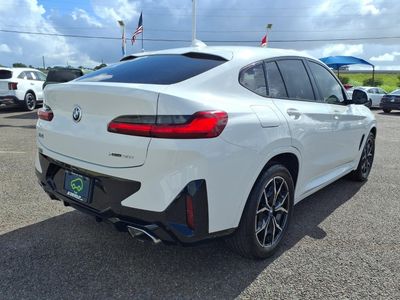 2023 BMW X4 — interior view