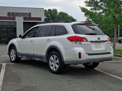 2010 Subaru Outback — interior view
