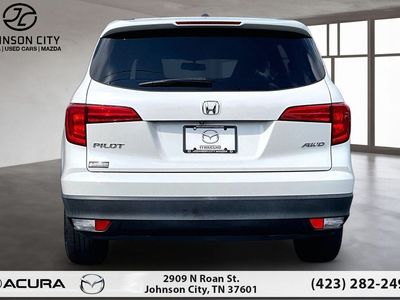 2017 Honda Pilot — interior view