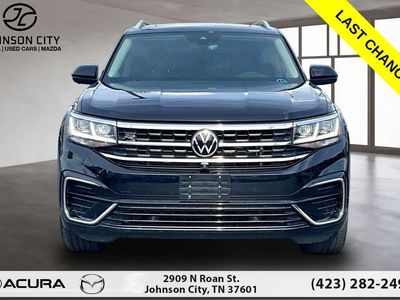 2022 Volkswagen Atlas — rear three-quarter view