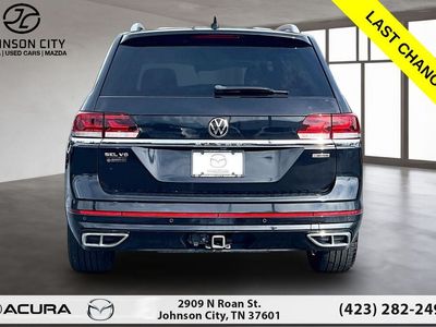 2022 Volkswagen Atlas — interior view