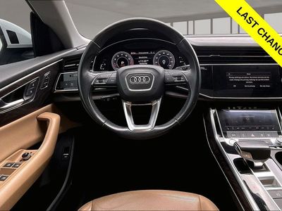 2019 Audi Q8 — detail view