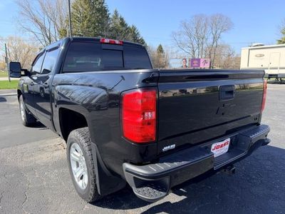2017 Chevrolet Silverado 1500 — detail view