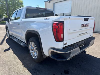 2019 GMC Sierra 1500 — rear three-quarter view