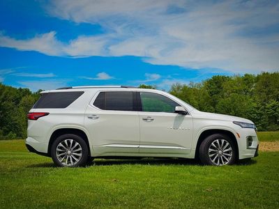 2023 Chevrolet Traverse — rear three-quarter view