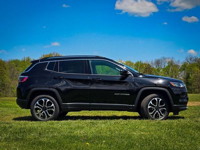 2022 Jeep Compass — side profile view