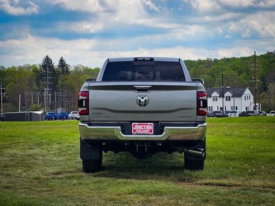 2019 RAM 2500 — detail view
