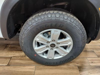 2025 Ford Ranger — detail view