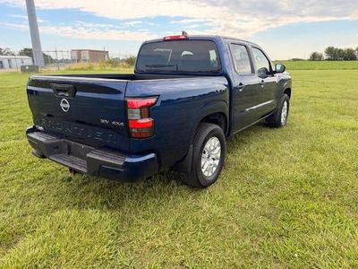 2023 Nissan Frontier — detail view