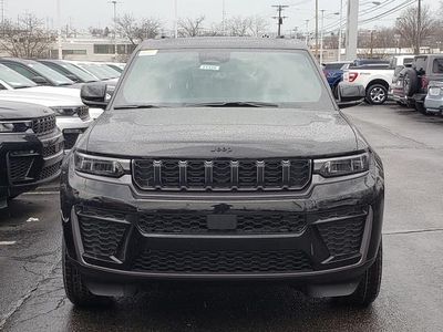 2026 Jeep Grand Cherokee — detail view