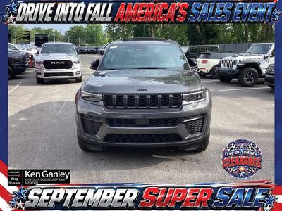2026 Jeep Grand Cherokee — side profile view