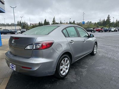 2013 Mazda Mazda3 — interior view