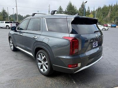 2021 Hyundai Palisade — rear three-quarter view