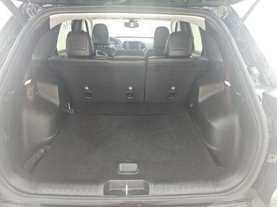 2021 Jeep Cherokee — interior view