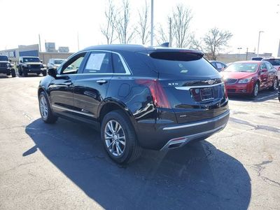2022 Cadillac XT5 — detail view