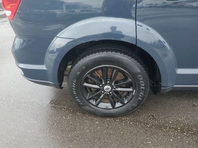 2018 Dodge Journey — detail view