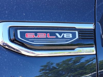 2023 GMC Sierra — detail view