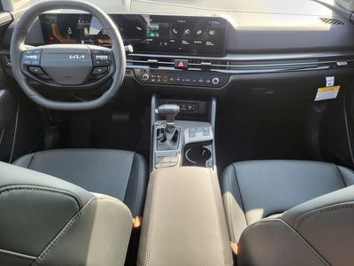 2026 Kia Sportage — side profile view