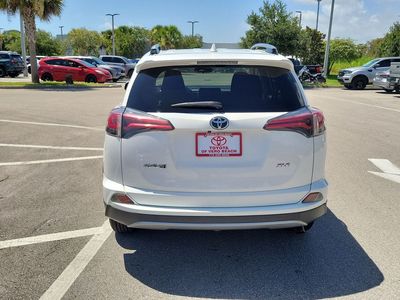 2018 Toyota RAV4 — detail view
