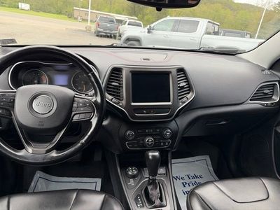 2020 Jeep Cherokee — rear three-quarter view