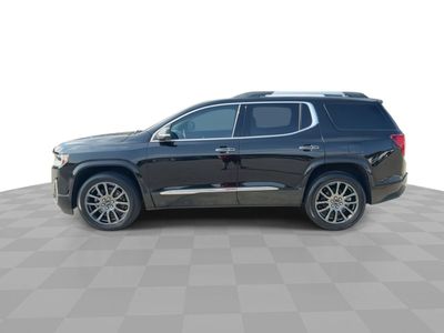 2022 GMC Acadia — detail view