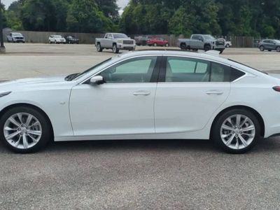 2025 Cadillac CT5 — detail view