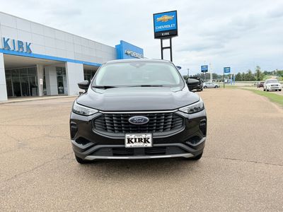 2024 Ford Escape — side profile view
