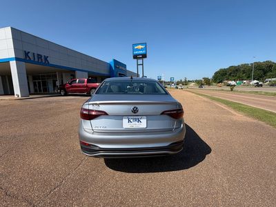 2024 Volkswagen Jetta — detail view